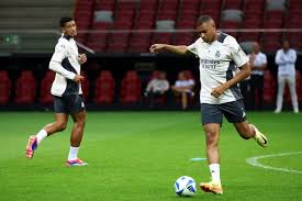 法顺利打入 法顺利打入